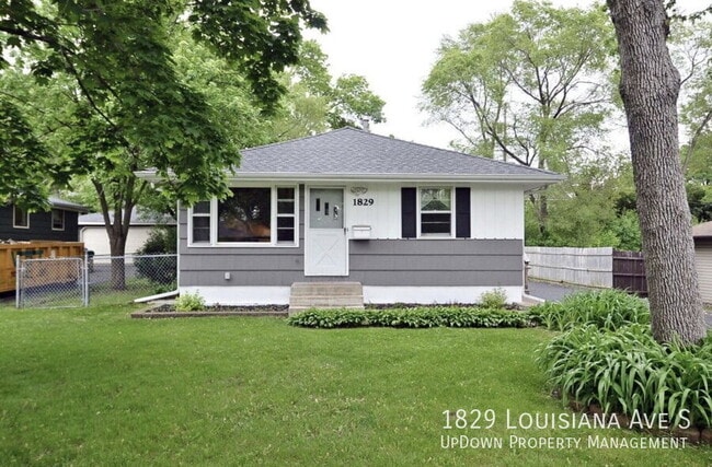 Building Photo - 1829 Louisiana Ave S