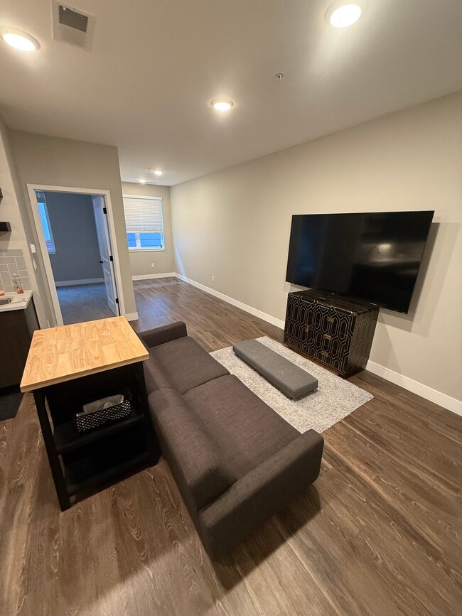 Photo - 2729 W 28th Ave Unit Jeff park Flats