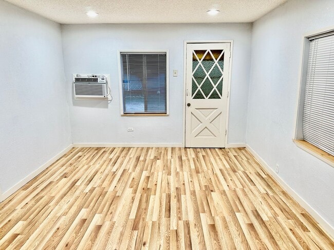 Photo - 1220 Academy Ave Unit 1220 1/2 Acadamy Ave