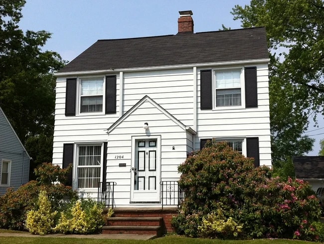Building Photo - 1204 Irene Rd Rental