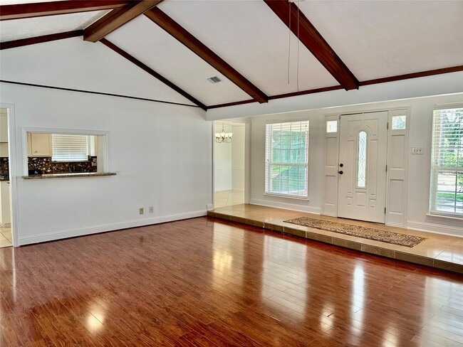 Photo - 10902 Olympia Dr