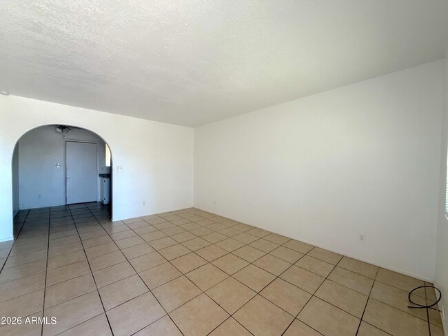 Photo - 522 E 9th Ave Unit Apt 3