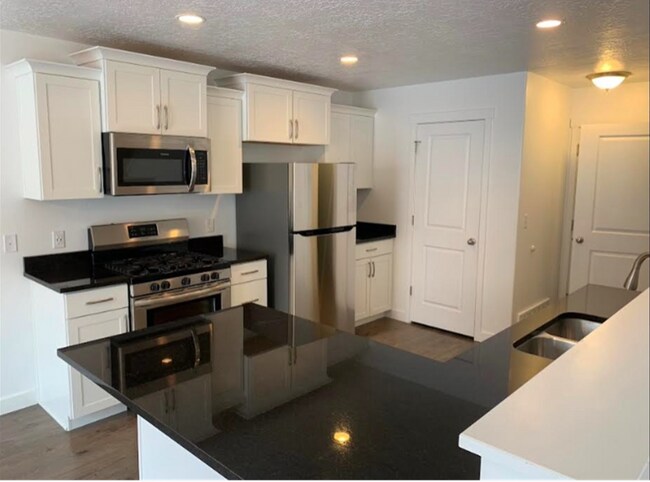 Photo - 458 S Pegasus Way