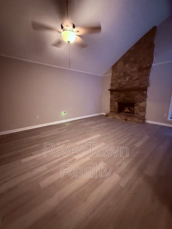 Photo - 350 Bouldincrest Ave