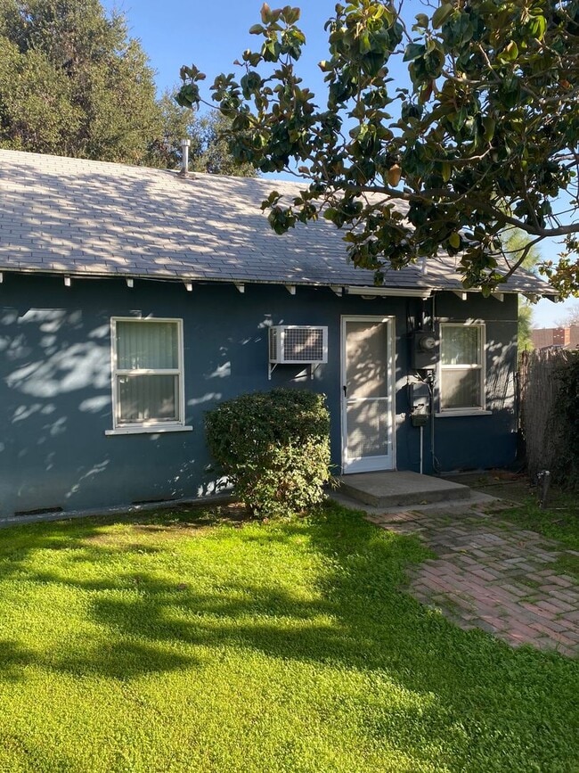 Photo - 1757 6th St House