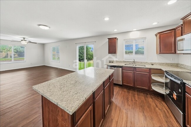 Photo - 2496 Sierra Springs Dr