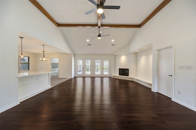 Photo - 5930 Miller Valley Dr