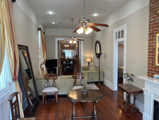 Photo - 2904 Annunciation St