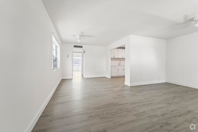 Building Photo - 938 Normandy Trail Unit T938 Rental