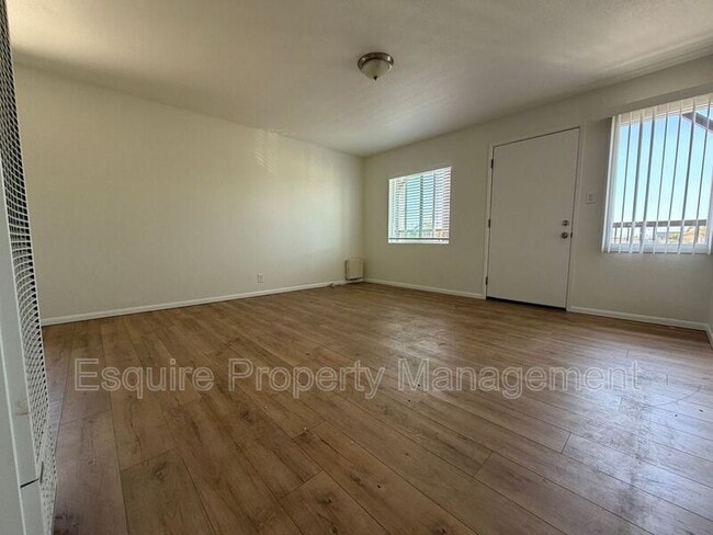 Photo - 327 W Hill St Unit D