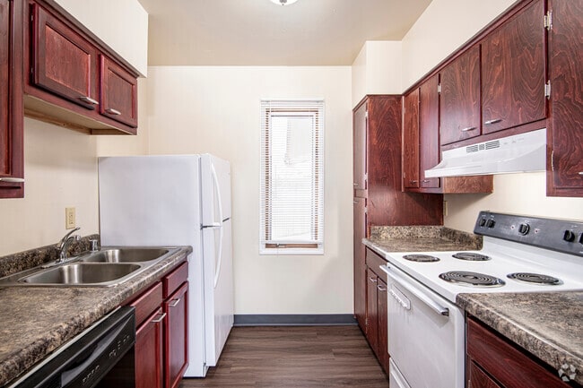 Chalet Gardens Apartments