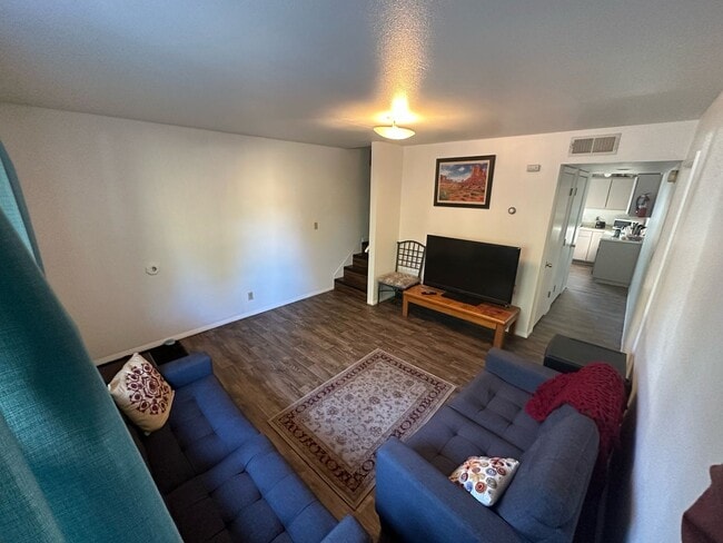 205 S Paseo Del Flag Unit 1