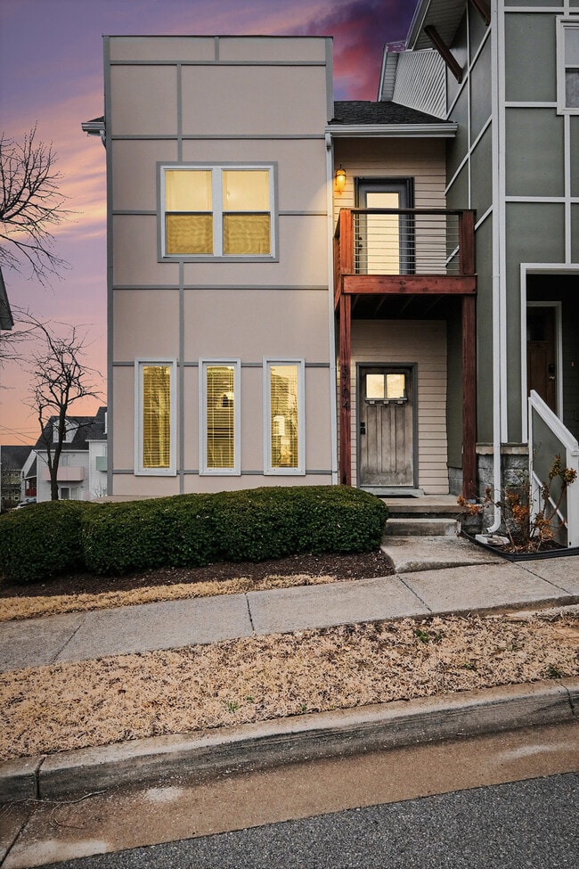 Photo - 3704 Lausanne Dr