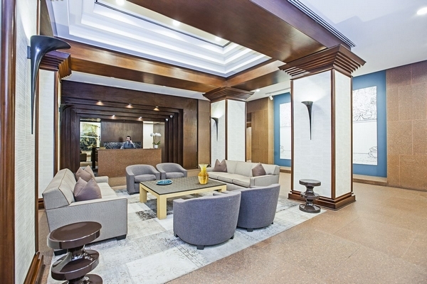 Building Photo - Le Triomphe Rental