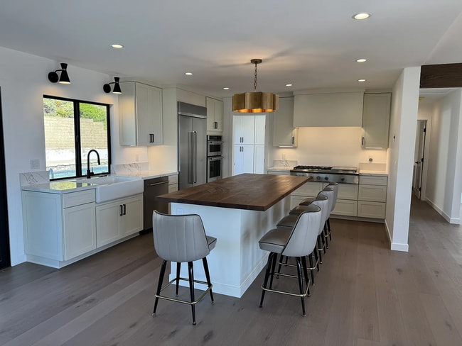 Photo - 2940 Sunset Hills