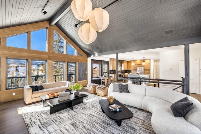 Photo - Fully Remodeled 4 bedroom Home in Hamilton...