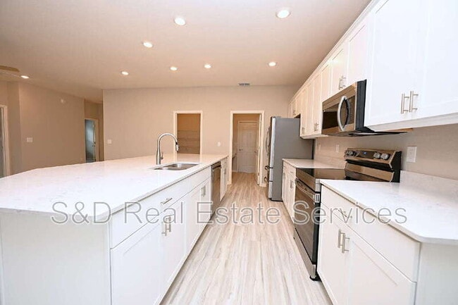 Photo - 1731 Oceania Ave
