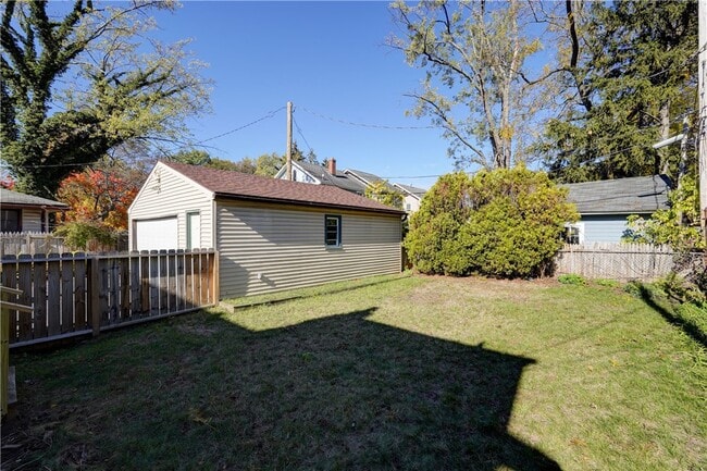 Photo - 304 Zuber Rd