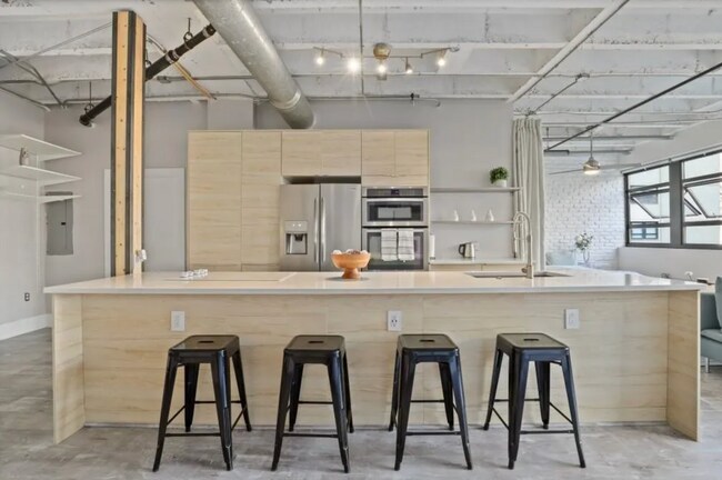 Photo - 878 Peachtree St NE Condo Unit 318