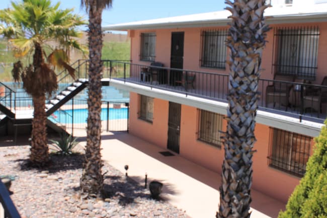 Photo - 1031 N Holly Ave Unit 11