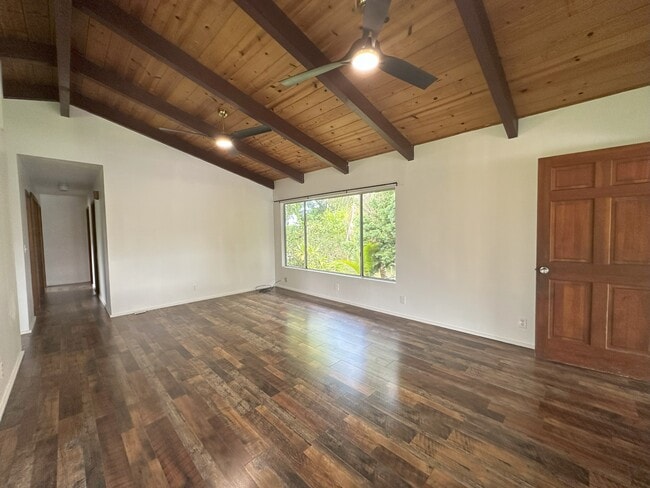 Building Photo - 558A Kaumana Dr Rental