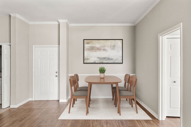 Photo - Mirador & Stovall at River City