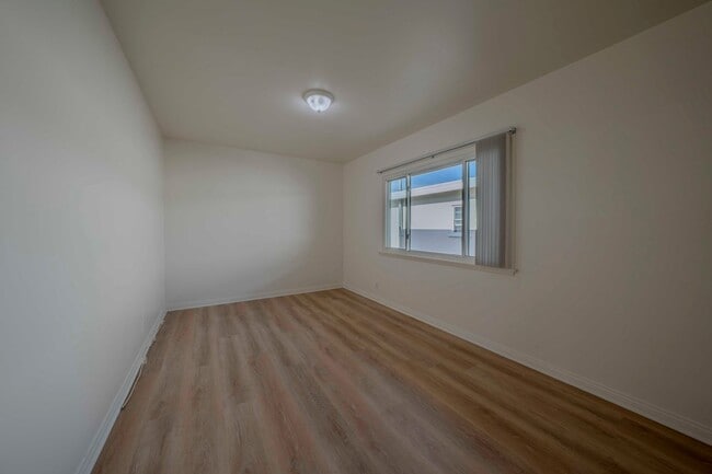 Photo - 69 Glendora Ave Unit 69 Glendora 3