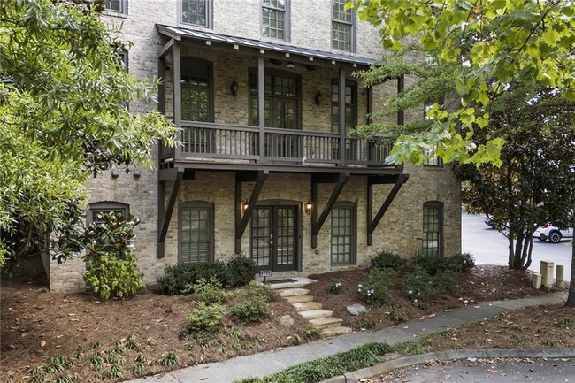 Photo - 6135 Vickery Creek Rd Townhome