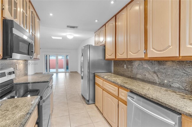 Photo - 5655 SW 139th Pl