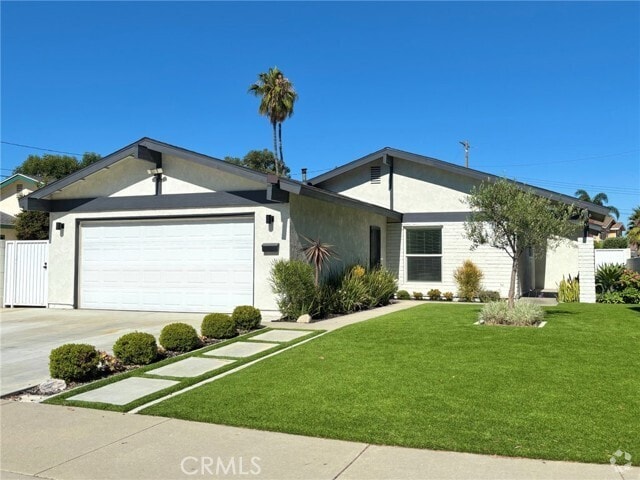 Building Photo - 18416 Summer Ave Rental