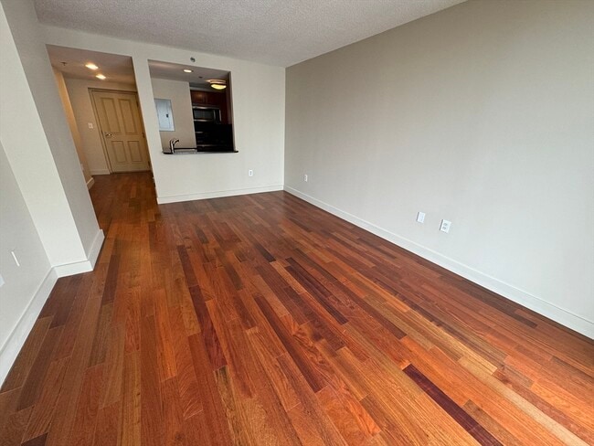 Photo - 10 Museum Way Unit 1328