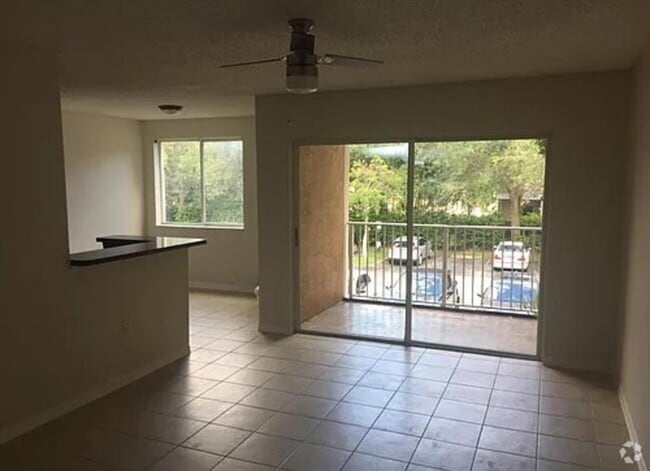 Building Photo - 3874 Lyons Rd Unit 203-6 Rental