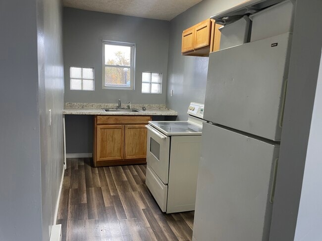 425 Walnut Ave Unit 5