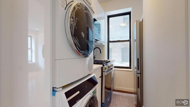 Building Photo - 3 bedroom in Manhattan NY 10003 Unit 5 Rental