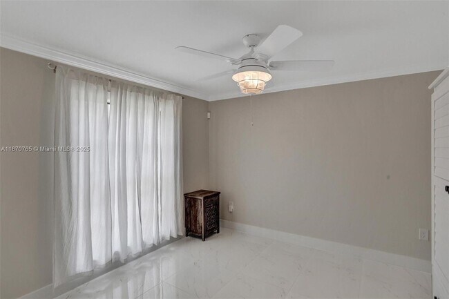 Photo - 3945 NE 167th St