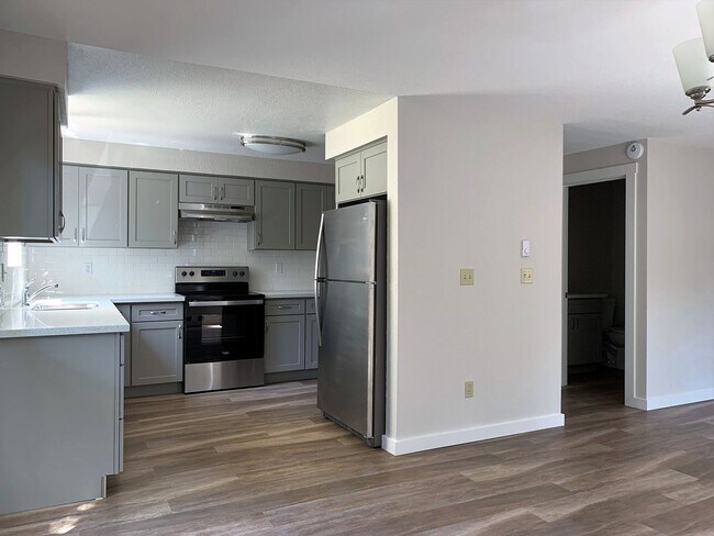 Photo - 3109 NE 11th Pl