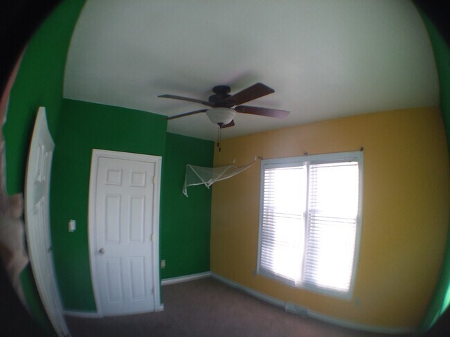 Photo - 612 6th St SW