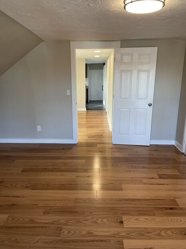 Photo - 24 Crown St Unit 3