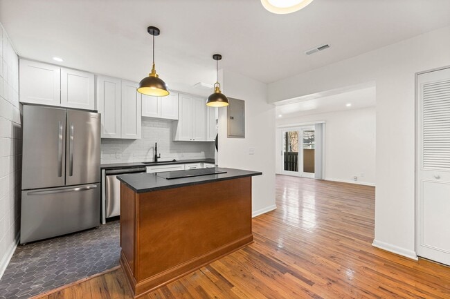 Photo - Walnut Apartments Unidad 4911 #3