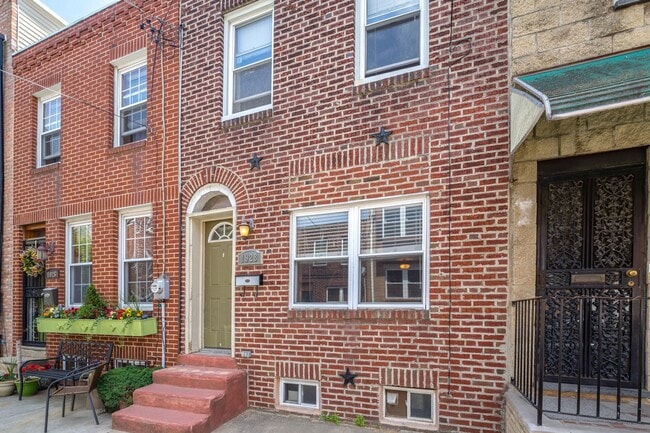 Photo - 1928 Manton St Unit 1