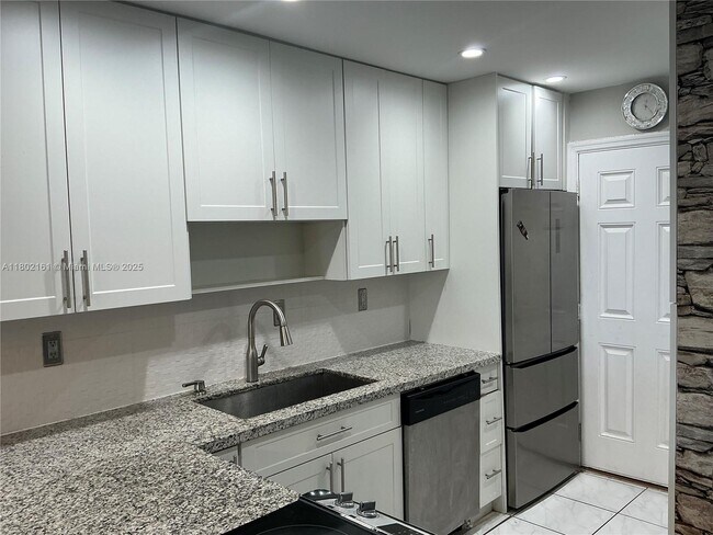 Photo - 1160 NE 191st St Condo Unit 32