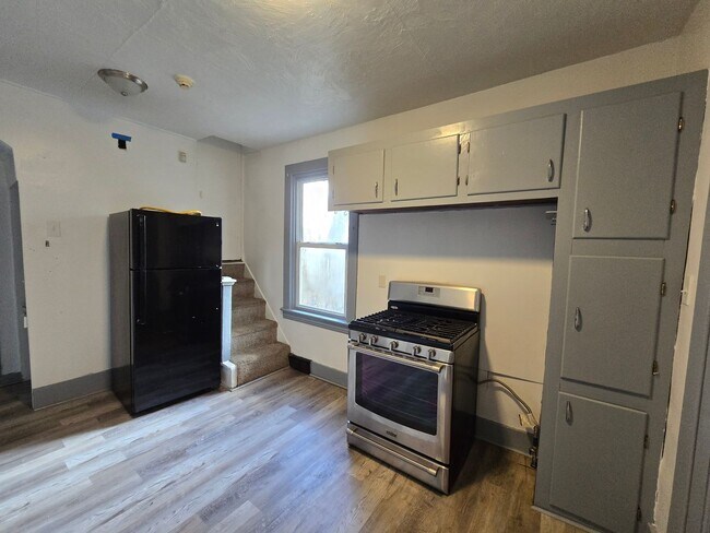 Photo - mad5865 Unit 5867