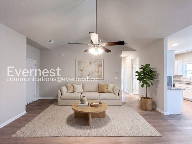 Photo - 4-Bed/2-Bath/Pet Friendly/Available Soon!