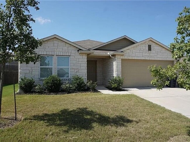 Building Photo - 113 Leon River Loop