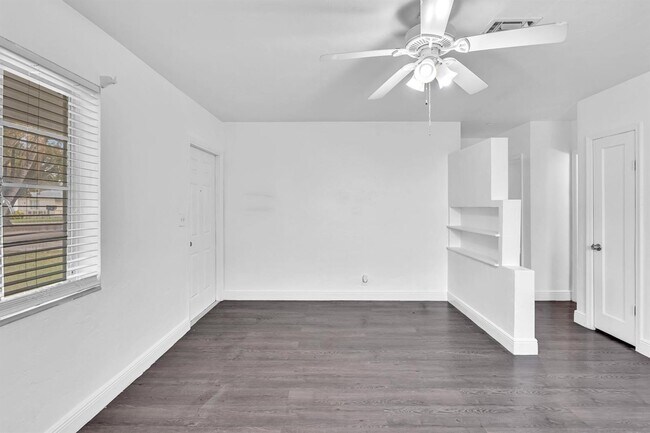 Photo - 1938 Fletcher St