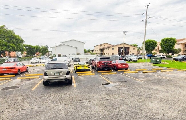 Photo - 1519 W 42nd Pl Unit 17