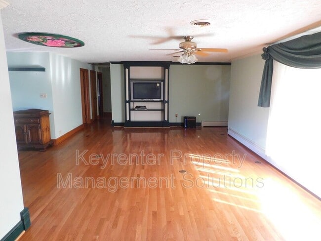 Photo - 251 William Cousins Rd