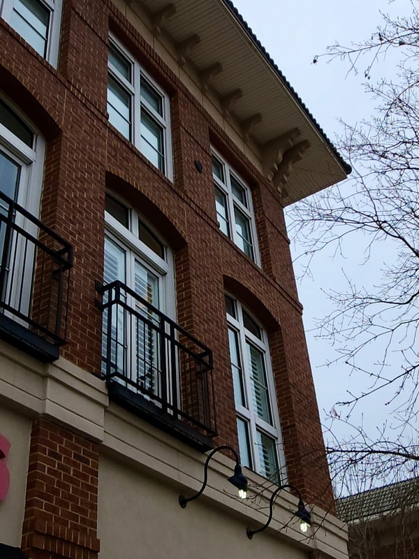 Photo - 1245 Caroline St NE