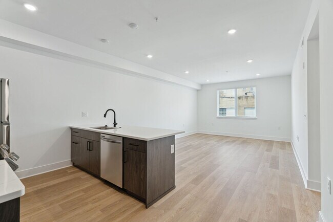Photo - 1419 W Grange Ave Unidad 208