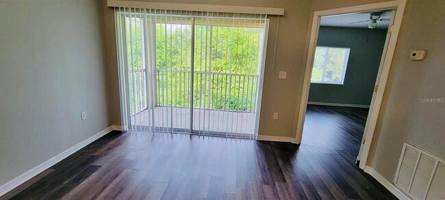 Photo - 6444 Cypressdale Dr Unit 201